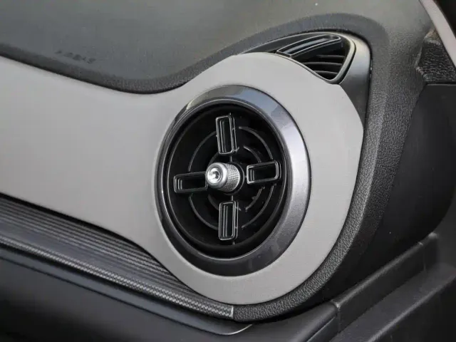 BYD Seal 05 DM-i 2025 DM-i 115KM Flagship — Фото автомобиля 12