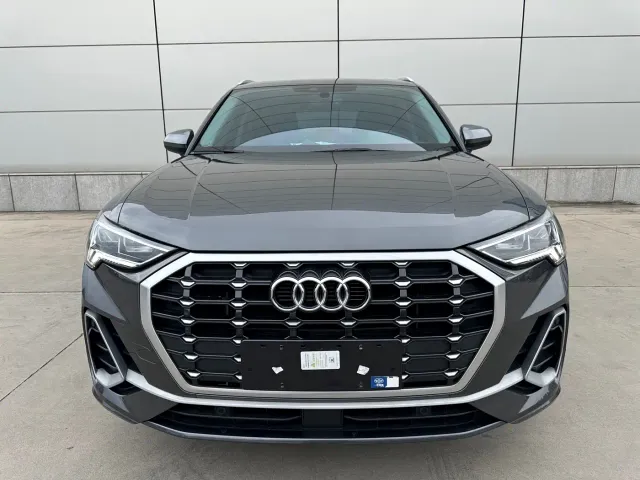 Audi Q3 — Фото автомобиля 2