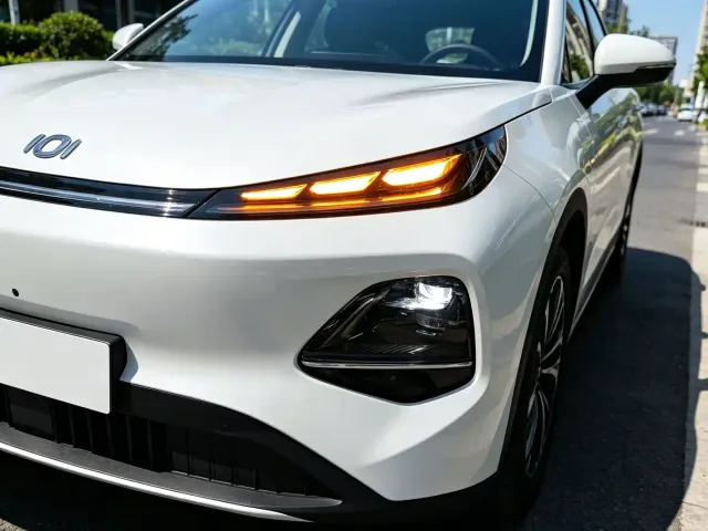 Changan Qiyuan Q05 — Фото автомобиля 12
