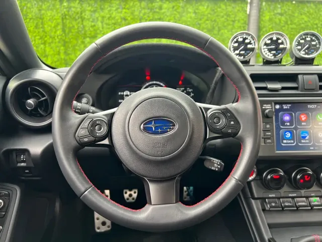 Subaru BRZ — Фото автомобиля 16