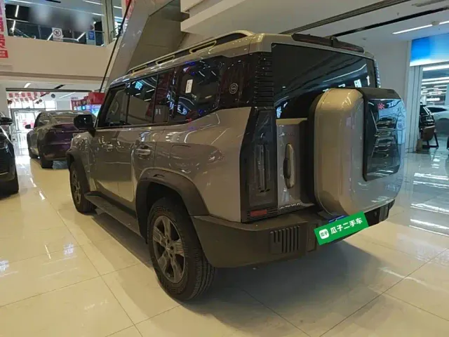 Jetour T2 — Фото автомобиля 4