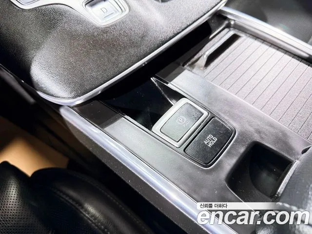 Hyundai Grandeur New — Фото автомобиля 10