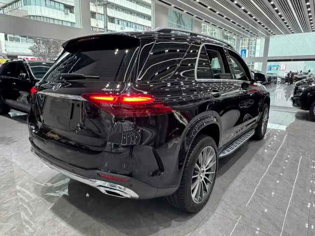 Mercedes-Benz GLE-Class — Фото автомобиля 25