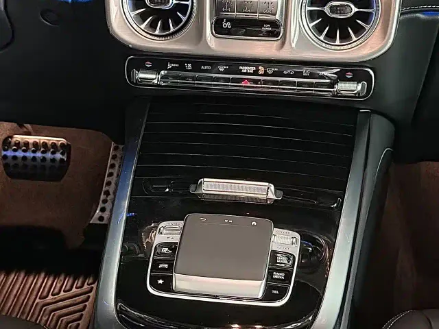 Mercedes-Benz G-Class — Фото автомобиля 9