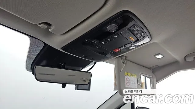 Kia Carnival 4th Gen — Фото автомобиля 27