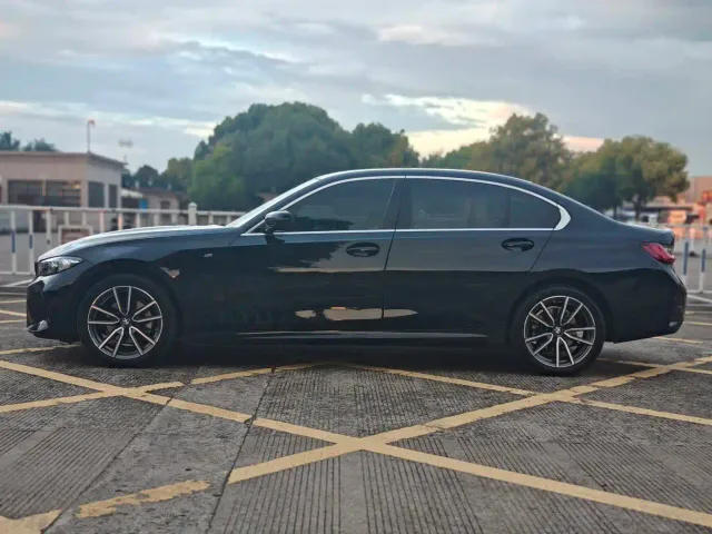 BMW 3 Series — Фото автомобиля 3