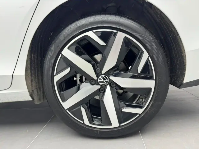 Volkswagen Lamando — Фото автомобиля 19