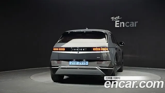 Hyundai Ioniq5 Ioniq5 Long Range AWD — Фото автомобиля 4