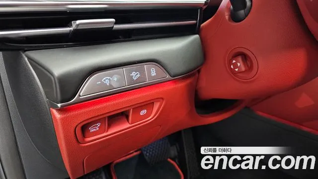 Genesis GV80 — Фото автомобиля 12