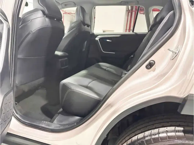 Toyota Wildlander — Фото автомобиля 11
