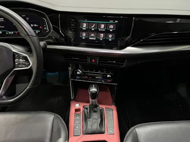 Volkswagen Passat — Фото автомобиля 11