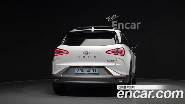 Hyundai Nexo Nexo Premium — Фото автомобиля 3