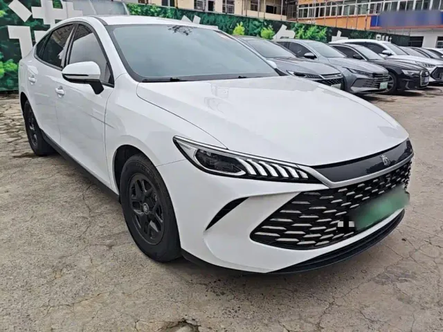 BYD Qin PLUS — Фото автомобиля 3