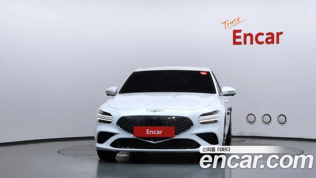 Genesis G70 — Фото автомобиля 3