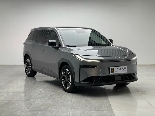 Toyota BoZhi 3X — Фото автомобиля 3