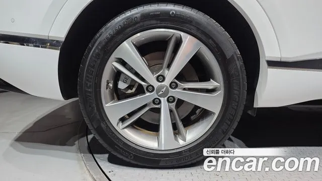 Genesis GV80 — Фото автомобиля 5