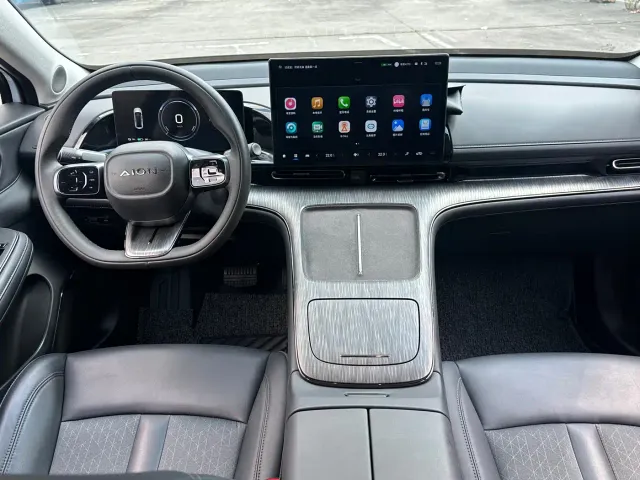 GAC Aion S MAX — Фото автомобиля 6