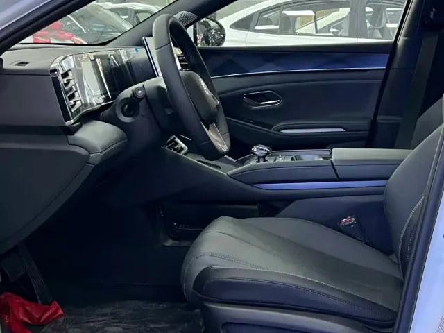 BYD Qin L — Фото автомобиля 7