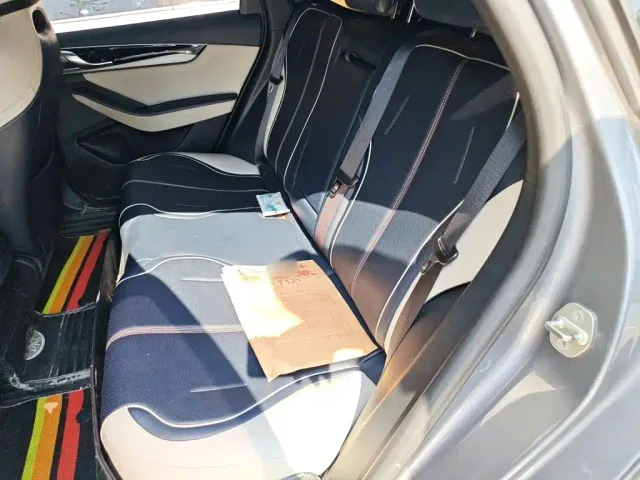 BYD Qin PLUS — Фото автомобиля 13