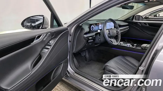Genesis G80 Бензин 2.5 турбо 2WD — Фото автомобиля 10