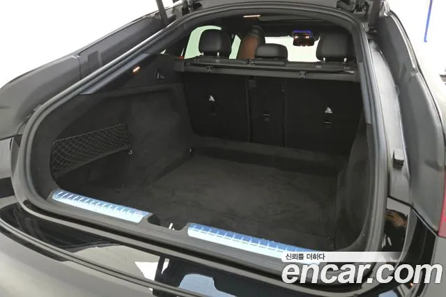 Mercedes-Benz EQS — Фото автомобиля 11