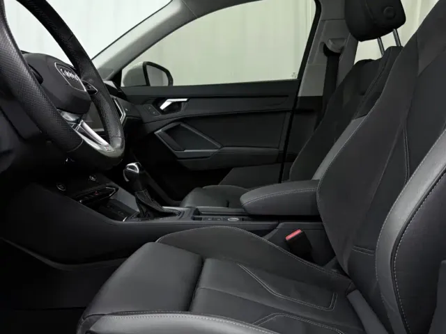 Audi Q3 Sportback — Фото автомобиля 11