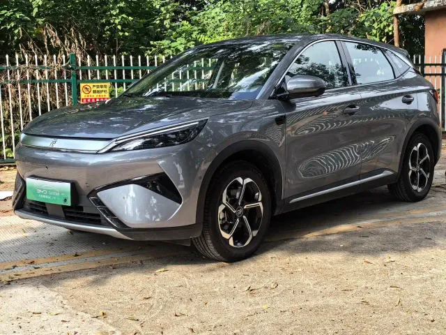 Фотография автомобиля — BYD Yuan PLUS