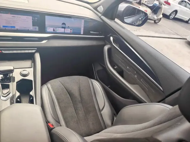 Geely Xingyue L — Фото автомобиля 11