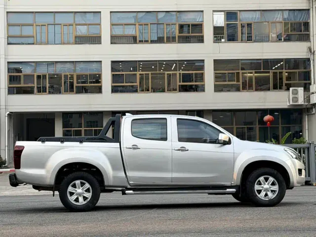 Isuzu Lingtuo — Фото автомобиля 7