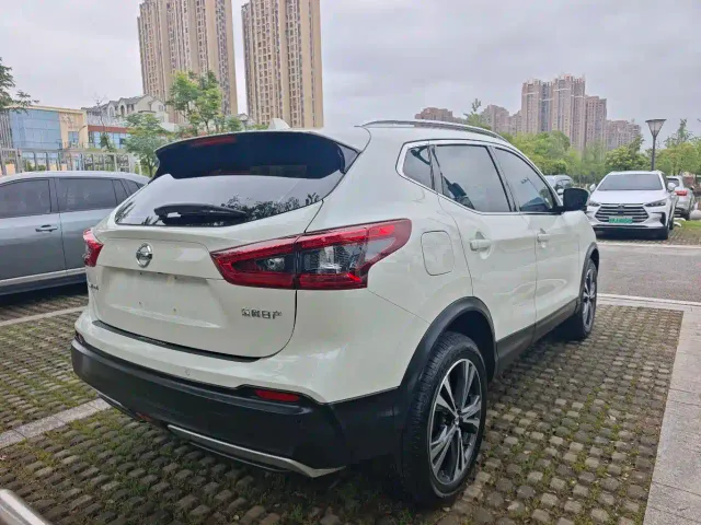 Nissan Qashqai — Фото автомобиля 6