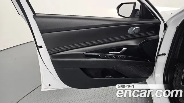 Hyundai Avante CN7 — Фото автомобиля 24