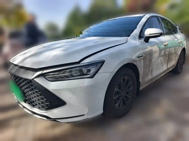 Фотография автомобиля — BYD Qin PLUS