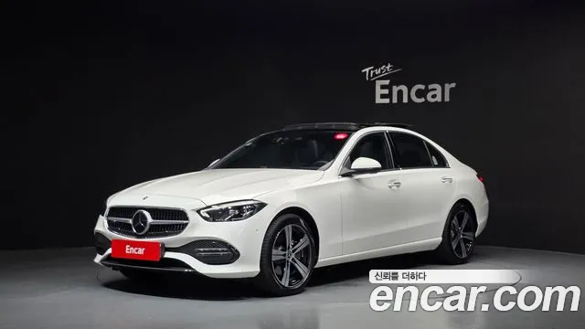 Фотография автомобиля — Mercedes-Benz C-Class W206