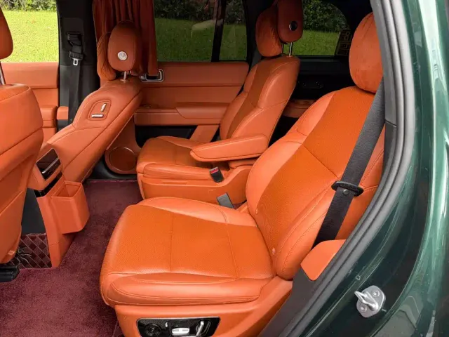 Li Auto L9 — Фото автомобиля 12