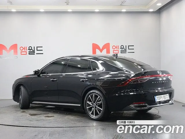 Hyundai Grandeur Grandeur (New) — Фото автомобиля 4