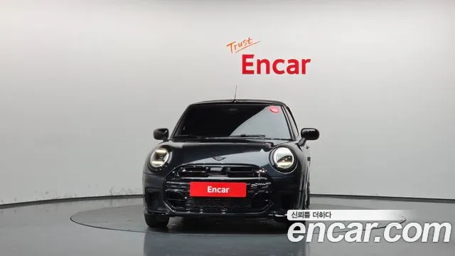 MINI Cooper Convertible 4th Gen — Фото автомобиля 3