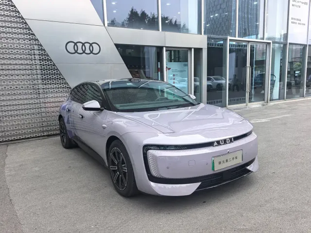 Audi E5 Sportback — Фото автомобиля 2