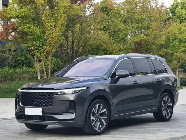 Фотография автомобиля — Li Auto ONE