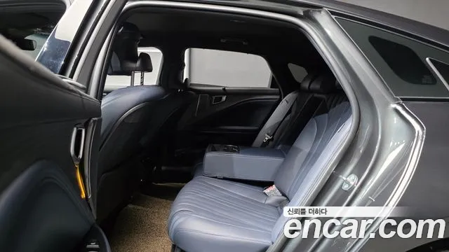 Kia K8 (New) Hybrid — Фото автомобиля 18