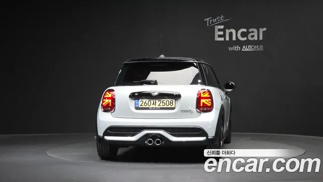 MINI Cooper — Фото автомобиля 4
