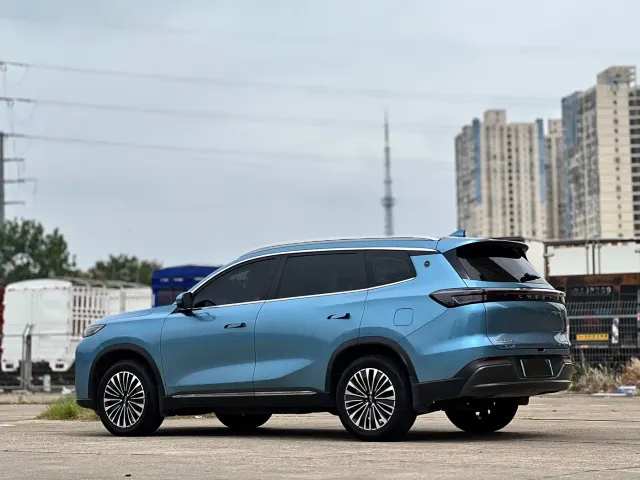 Chery Tiggo 8 PLUS C-DM — Фото автомобиля 7