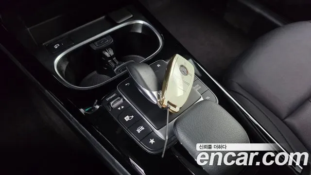 Mercedes-Benz A-Class W177 — Фото автомобиля 16