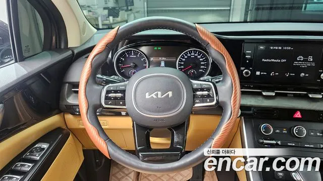 Kia Canival Carnival 4 поколение Бензин 9 мест Prestige — Фото автомобиля 14