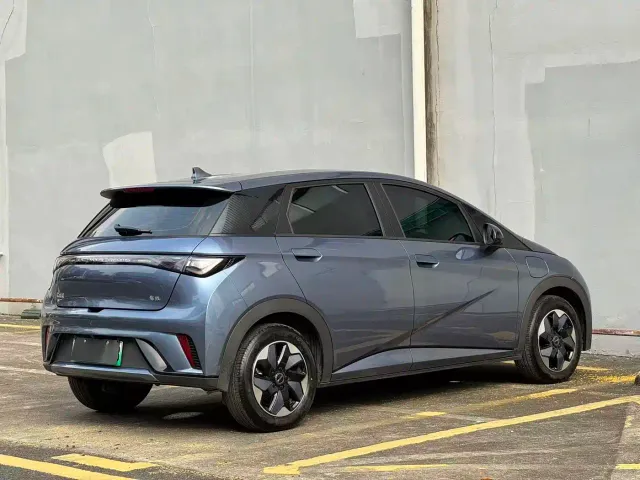 BYD Dolphin — Фото автомобиля 6