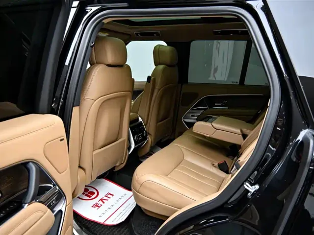 Land Rover Range Rover — Фото автомобиля 13