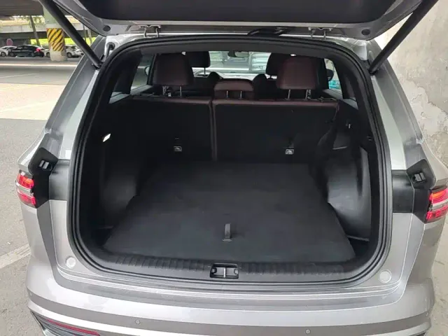 Geely Xingyue L — Фото автомобиля 18