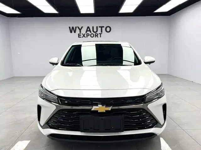 Chevrolet Monza — Фото автомобиля 2
