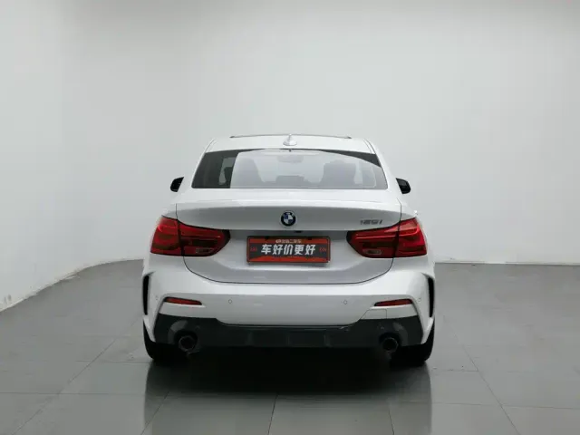 BMW 1 Series — Фото автомобиля 4