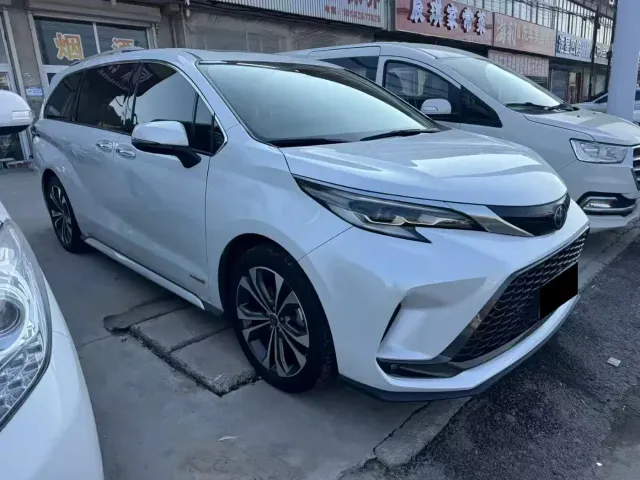 Toyota Granvia — Фото автомобиля 3