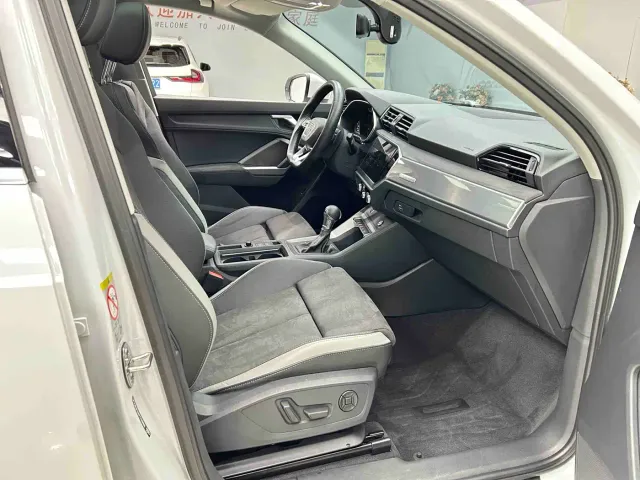 Audi Q3 — Фото автомобиля 17